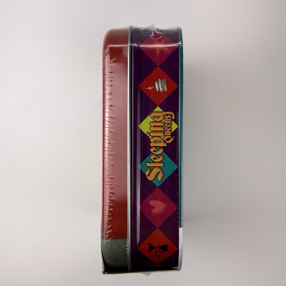 New Sleeping Queens 10th Anniversary Tin /w Bonus Stickers Gamewright Board Game - Picture 6 of 7